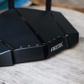 Thiết bị kích sóng, chống nhiễu Wifi APTEK N303HU